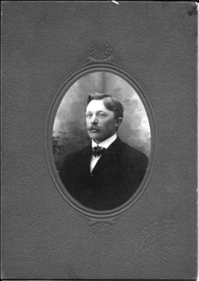 Click to view full size image
==============
Henry Dohrman
This Cabinet Card Photo is being Shared by Shared by Marcus Mercer.
This Cabinet Card Photo is of Henry Dohrman.
Henry Dohrman
This Cabinet Card Photo is being Shared by Shared by Marcus Mercer.
This Cabinet Card Photo is of Henry Dohrman.