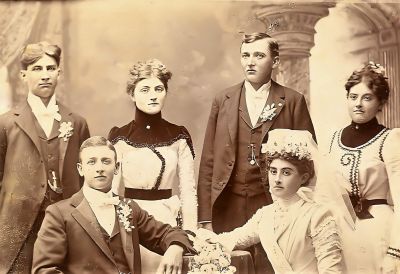 Click to view full size image
==============
Frank Wedel Hix & Gertrude Mary Mann Hix
This is shared by Jacque Callis.
This Cabinet Card Photo is the Wedding Photo of Frank Wendell Hix & Gertrude Mary Mann. Dated 18 September 1899.
Frank Wedel Hix & Gertrude Mary Mann Hix
This is shared by Jacque Callis.
This Cabinet Card Photo is the Wedding Photo of Frank Wendell Hix & Gertrude Mary Mann. Dated 18 September 1899.
