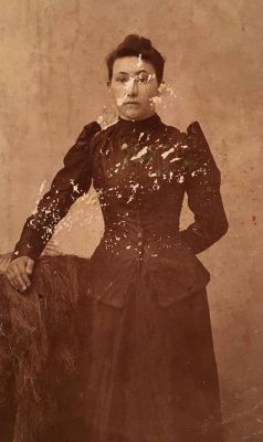 Click to view full size image
==============
Lena Hunziker
This Photo was Shared by Janet Hardy Jones.
This is a Photo of "Lena Hunziker"
Lena was Born around 1873.
Lena Hunziker
This Photo was Shared by Janet Hardy Jones.
This is a Photo of "Lena Hunziker"
Lena was Born around 1873.
