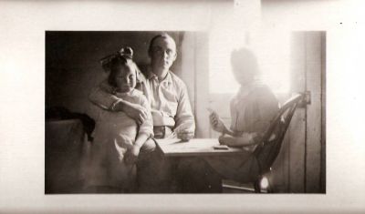 Click to view full size image
==============
Unidentified
This was Shared by Dennis Schildauer.
Unidentified Real Photo Postcard (RPPC) in the Dolan/Duff Family Album.
Unidentified
This was Shared by Dennis Schildauer.
Unidentified Real Photo Postcard (RPPC) in the Dolan/Duff Family Album.