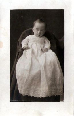 Unidentified

This was Shared by Dennis Schildhauer.

Unidentified Photo in the Dolan/Duff Family Album.

