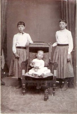 Click to view full size image
==============
Unidentified
This was Shared by Dennis Schildhauer.
Unidentified Cabinet Card Photo in the Dolan/Duff Family Album.
Unidentified
This was Shared by Dennis Schildhauer.
Unidentified Cabinet Card Photo in the Dolan/Duff Family Album.