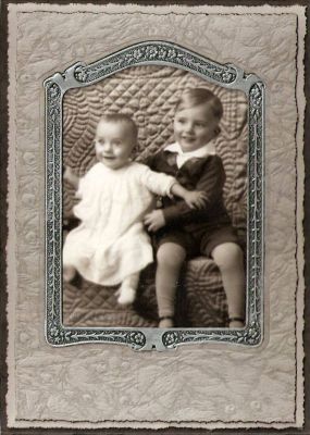 Unidentified

This was Shared by Dennis Schildhauer.

Unidentified Photo in the Dolan/Duff Family Album.

