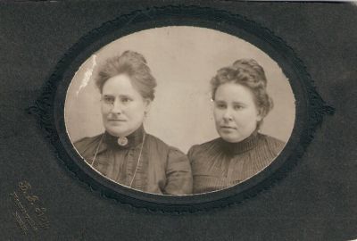 Click to view full size image
==============
Unidentified
This was Shared by Dennis Schildhauer.
Unidentified photo mounted on board in the Dolan/Duff Family Album.
The Photographers name is "B. F. Fray Studio", Rushville, Nebraska.
Unidentified
This was Shared by Dennis Schildhauer.
Unidentified photo mounted on board in the Dolan/Duff Family Album.
The Photographers name is "B. F. Fray Studio", Rushville, Nebraska.