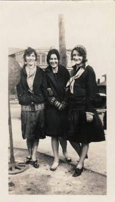 Click to view full size image
==============
Unidentified
This Photo is Shared by Sharon Williams.
Unidentified Photo in the McCanne/Hickman Family Album.
Unidentified
This Photo is Shared by Sharon Williams.
Unidentified Photo in the McCanne/Hickman Family Album.