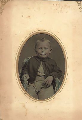 Click to view full size image
==============
Unidentified
Unidentified Tintype Photo Shared by Skip Durmon.
Tintype Photo was found in the garbage in Elm Mott, Texas near Waco.
Unidentified
Unidentified Tintype Photo Shared by Skip Durmon.
Tintype Photo was found in the garbage in Elm Mott, Texas near Waco.