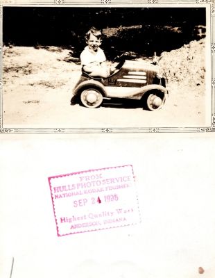 Click to view full size image
==============
Unidentified
THIS HAS BEEN RETURNED TO FAMILY
Unidentified Photo in the Ronald Ragsdale Family Album.
The Photo was developed on 24 September 1935.
The Photographers name is "Hulls Photo Service", Anderson, Indiana.
Unidentified
THIS HAS BEEN RETURNED TO FAMILY
Unidentified Photo in the Ronald Ragsdale Family Album.
The Photo was developed on 24 September 1935.
The Photographers name is "Hulls Photo Service", Anderson, Indiana.