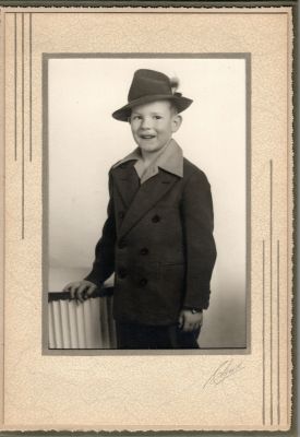 Click to view full size image
==============
Unidentified
This was Donated by Jessica Quiroz
Unidentified Photo
The Photographers name is "Clint"
Unidentified
This was Donated by Jessica Quiroz
Unidentified Photo
The Photographers name is "Clint"