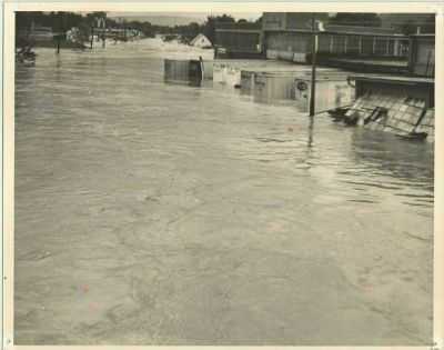 Click to view full size image
==============
Hurricane Agnes, New York 1972
This Photo was shared by Melody Hartman.
This photo was taken in the Corning/Painted Post area after Hurricane Agnes 1972.
Hurricane Agnes, New York 1972
This Photo was shared by Melody Hartman.
This photo was taken in the Corning/Painted Post area after Hurricane Agnes 1972.