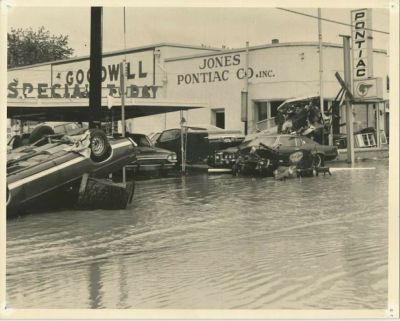 Click to view full size image
==============
Hurricane Agnes, New York 1972
This Photo was shared by Melody Hartman.
This photo was taken in the Corning/Painted Post area after Hurricane Agnes 1972
Hurricane Agnes, New York 1972
This Photo was shared by Melody Hartman.
This photo was taken in the Corning/Painted Post area after Hurricane Agnes 1972