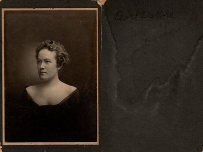 Click to view full size image
==============
Pearl DeVore
This was Donated by by Cheryl Webber/The Terry Girls Genealogy.
This Cabinet Card Photo states: "Pearl DeVore"
Pearl DeVore
This was Donated by by Cheryl Webber/The Terry Girls Genealogy.
This Cabinet Card Photo states: "Pearl DeVore"