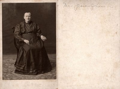 Mrs. Posen Johan

This Cabinet Card Photo states: "Mrs. Posen Johan"

The Photographers name is "Flaten", Moorhead, Minnesota
