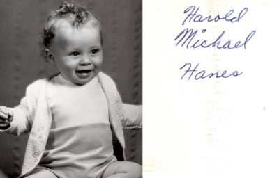 Click to view full size image
==============
Harold Michael Hanes
This was Donated by Sue Poole
This was found in Norco, California
This photo states: "Harold Michael Hanes"
Harold Michael Hanes
This was Donated by Sue Poole
This was found in Norco, California
This photo states: "Harold Michael Hanes"