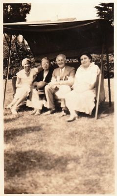Click to view full size image
==============
Edward Heinrich Carl Amelung
THIS HAS BEEN RETURNED TO FAMILY
Unidentified Photo in the Edward Heinrich Carl Amelung Family Album.
(I believe the Gentleman sitting is Edward Heinrich Carl Amelung).
Edward Heinrich Carl Amelung
THIS HAS BEEN RETURNED TO FAMILY
Unidentified Photo in the Edward Heinrich Carl Amelung Family Album.
(I believe the Gentleman sitting is Edward Heinrich Carl Amelung).