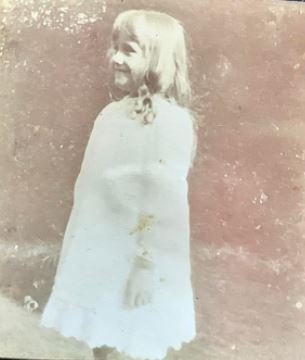 Enid Alethea Tendall

THIS HAS BEEN RETURNED TO FAMILY

This is a photo of Enid Alethea Tendall

