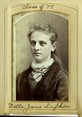 Click to view full size image
==============
Della Jane Sufkin
This was Shared by a Anonymous Donor.
This CdV Photograph States: "Della Jane Sufkin, Class of '77"
Della Jane Sufkin
This was Shared by a Anonymous Donor.
This CdV Photograph States: "Della Jane Sufkin, Class of '77"