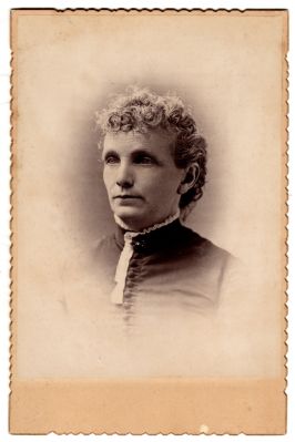 Unidentified

Unidentified Cabinet Card Photo
