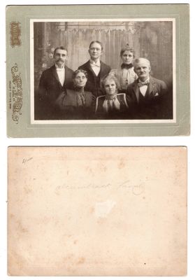 Fred P. Wilson and Maude Elizabeth Alcumbrack Wilson, John Herman Goss and Frances Jane “Frankie” Alcumbrack Goss , Capt. Daniel Casperi Alcumbrack and Frances L. Stuck Alcumbrack

This was Donated by Cheryl Webber/The Terry Girls Genealogy

This photo mounted on board states: "Alcumbrack Family"

The Photographers name is "Grand Art Studios", Grand Rapids, Michigan


