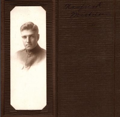 Nenfred Lawrence Mikkelson

This was Donated by Cheryl Webber/The Terry Girls Genealogy

This photo states: "Manford Mickelsen"

A search was done on the Face Recognition program on Ancestry and this is actually Nenfred Lawrence Mikkelson. He was Born in 1894 & He Died in 1931.

