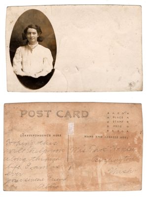 Click to view full size image
==============
Abbie
This was Donated by Cheryl Webber/The Terry Girls Genealogy
This Real Photo Postcard (RPPC) states: "Hoping this will help you along through life. I am as ever your sincere friend, Abbie"
The Real Photo Postcard (RPPC) is addressed to Mrs. Thos. Hanley, Burlington, Washington
Abbie
This was Donated by Cheryl Webber/The Terry Girls Genealogy
This Real Photo Postcard (RPPC) states: "Hoping this will help you along through life. I am as ever your sincere friend, Abbie"
The Real Photo Postcard (RPPC) is addressed to Mrs. Thos. Hanley, Burlington, Washington