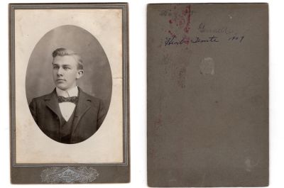 Click to view full size image
==============
Herb Temte
This was Donated by Cheryl Webber/The Terry Girls Genealogy
This photo mounted on board states: "Herb Temte, 1909"
There is also some notations in pencil. See back of photo mounted on board
The Photographers name is "Oyloe", Brookings, South Dakota
Herb Temte
This was Donated by Cheryl Webber/The Terry Girls Genealogy
This photo mounted on board states: "Herb Temte, 1909"
There is also some notations in pencil. See back of photo mounted on board
The Photographers name is "Oyloe", Brookings, South Dakota