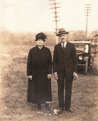 Click to view full size image
==============
Unidentified
Unidentified Photo Dated 26 December 1927 in the Reading, Pennsylvania Family Album.
Unidentified
Unidentified Photo Dated 26 December 1927 in the Reading, Pennsylvania Family Album.