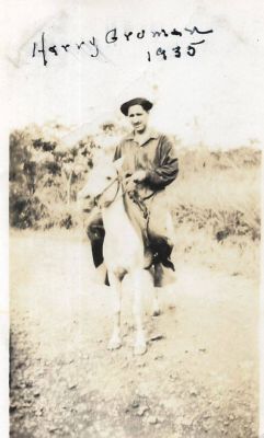 Click to view full size image
==============
Harry Gruman
THIS HAS BEEN RETURNED TO FAMILY
Panama Canal Zone Circa 1935
Soldier Harry Gruman from the US Army 11th Engineer Corps who was stationed in the Panama Canal zone in 1934-1936.
Harry Gruman
THIS HAS BEEN RETURNED TO FAMILY
Panama Canal Zone Circa 1935
Soldier Harry Gruman from the US Army 11th Engineer Corps who was stationed in the Panama Canal zone in 1934-1936.