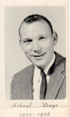 Click to view full size image
==============
Unidentified
Unidentified school photo.
"School Days 1957-1958" on the front.
Unidentified
Unidentified school photo.
"School Days 1957-1958" on the front.