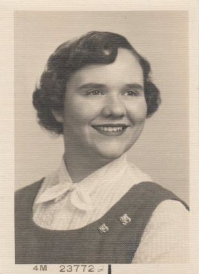 Unidentified

Unidentified school photo
