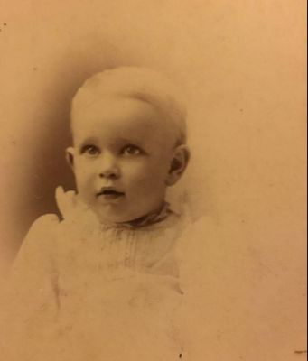 Unidentified

This was shared by Janet Hardy Jones

Unidentified Photo in the Pedro Don Bartley Family Album.

The Photographers name is "T C Martland" Fulton, Missouri.
