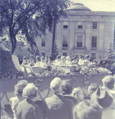 Click to view full size image
==============
Plattsburgh, New York
THIS HAS BEEN DONATED TO THE CLINTON COUNTY HISTORICAL SOCIETY
Fourth of July Parade, Plattsburgh, New York, 1940's.
Plattsburgh, New York
THIS HAS BEEN DONATED TO THE CLINTON COUNTY HISTORICAL SOCIETY
Fourth of July Parade, Plattsburgh, New York, 1940's.