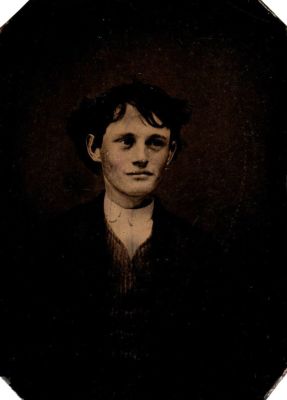 Unidentified

Unidentified Tintype Photo in the Unidentified #055 Family Album.

