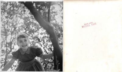 Click to view full size image
==============
Unidentified
Unidentified Photo in the Unidentified #025 Family Album.
The Photographers name is "Michael Farr"
Unidentified
Unidentified Photo in the Unidentified #025 Family Album.
The Photographers name is "Michael Farr"