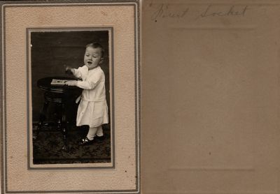 Click to view full size image
==============
Forster Griffith Sockett
THIS HAS BEEN RETURNED TO FAMILY
This was Donated by Rita Wade
This Photo States: "Forest Socket"
NOTE: This has been ID'D as Forster Griffith Sockett.
Forster Griffith Sockett
THIS HAS BEEN RETURNED TO FAMILY
This was Donated by Rita Wade
This Photo States: "Forest Socket"
NOTE: This has been ID'D as Forster Griffith Sockett.