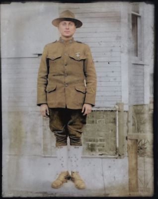 Unidentified

This is being shared by Mike Cowley.

Unidentified Kodak Photographic Seed Plate.

NOTE: This Kodak Photographic Seed Plate Photo has been colorized.
