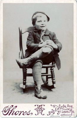 Click to view full size image
==============
Joseph Louis Lanz
THIS HAS BEEN RETURNED TO FAMILY
Name written on the front of photo is "Louis Lanz".
Photographer: Shores of St. Louis, Missouri.
Joseph Louis Lanz
THIS HAS BEEN RETURNED TO FAMILY
Name written on the front of photo is "Louis Lanz".
Photographer: Shores of St. Louis, Missouri.