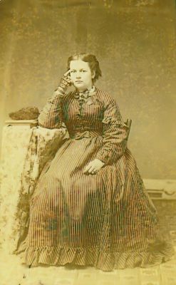 Unidentified

Unidentified CdV Photograph in the 1800's CdV Collection.
