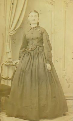 Unidentified

Unidentified CdV Photograph in the 1800's CdV Collection.

