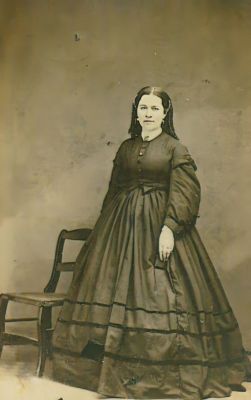 Unidentified

Unidentified CdV Photograph in the 1800's CdV Collection.
