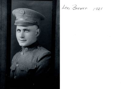 Levi Brewer

THIS HAS BEEN RETURNED TO FAMILY

This Photo of a World War I Soldier States: "Levi Brewer, 1921"

This Photo was Found at Penny Pinchers in Bellingham, Washington.
