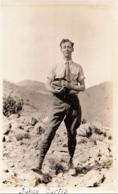 Click to view full size image
==============
Whitefoord Jukes Curtis
This is a Photo of "Jukes Curtis"
This Photo has been ID'D as Whitefoord Jukes Curtis.
Whitefoord Jukes Curtis
This is a Photo of "Jukes Curtis"
This Photo has been ID'D as Whitefoord Jukes Curtis.