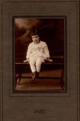 Click to view full size image
==============
Unidentified
THIS HAS BEEN RETURNED TO FAMILY
This was Donated by Donna Wilson
Unidentified Photo in the George R. Wheeler Family Album
The Photographers name is "Bass Studio", Tulsa, Oklahoma.
Unidentified
THIS HAS BEEN RETURNED TO FAMILY
This was Donated by Donna Wilson
Unidentified Photo in the George R. Wheeler Family Album
The Photographers name is "Bass Studio", Tulsa, Oklahoma.