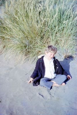 Click to view full size image
==============
Unidentified
Unidentified 35MM Slide in the Uncles Collection of 35MM Slides, Long Island, New York Album #1
Unidentified
Unidentified 35MM Slide in the Uncles Collection of 35MM Slides, Long Island, New York Album #1
