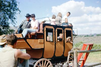 Unidentified

Unidentified 35MM Slide in the Uncles Collection of 35MM Slides, Long Island, New York Album #1
